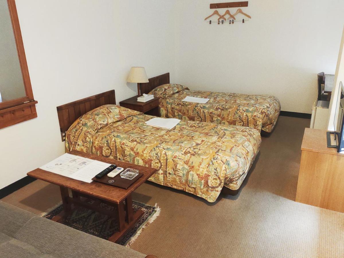 Old Style Hotel Hakodate Goryokaku Bagian luar foto